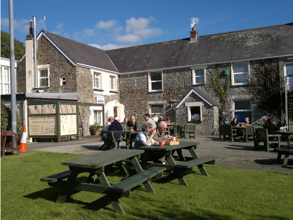 The Lawrenny Arms in September